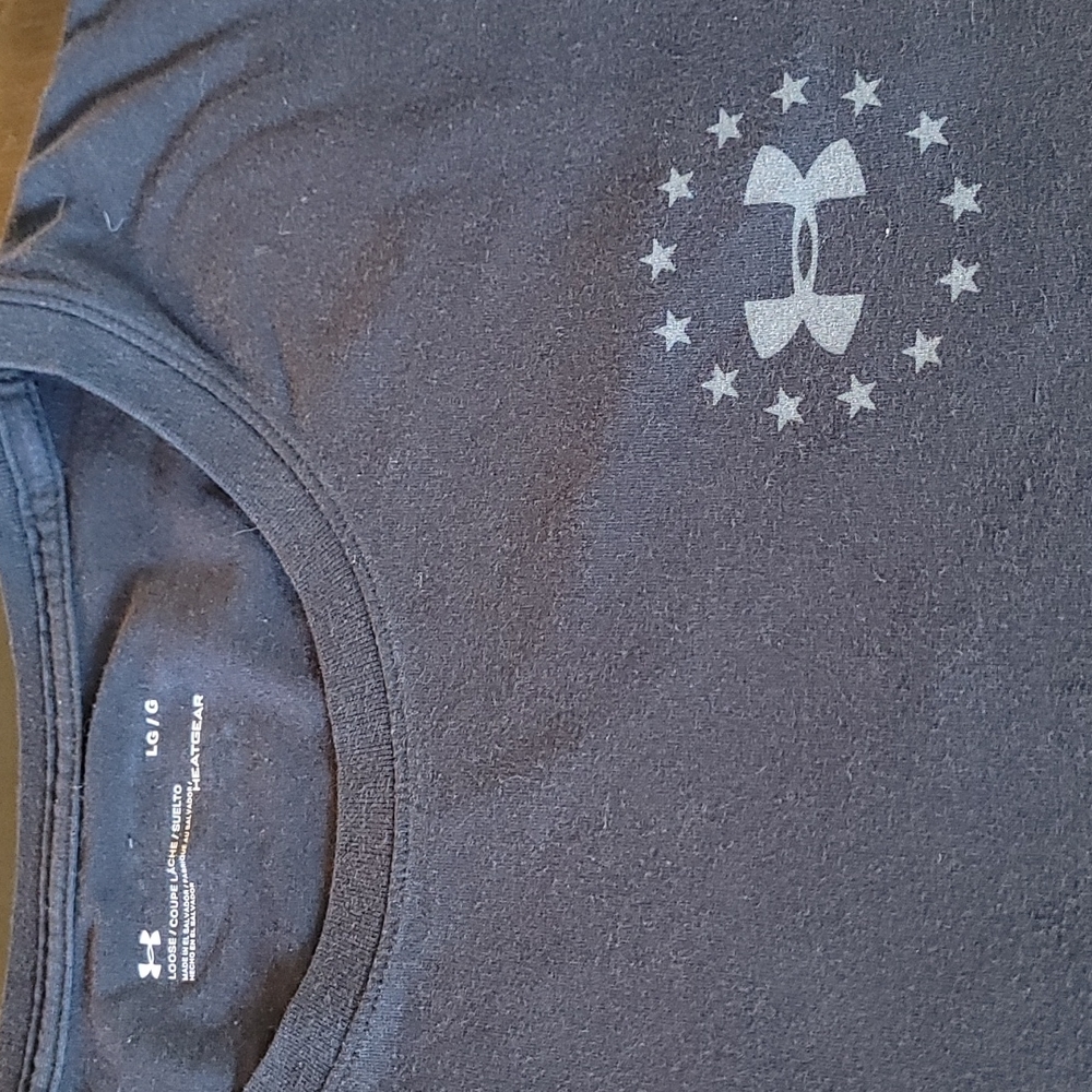 NWOT Men's Under Armor Tee Size Large